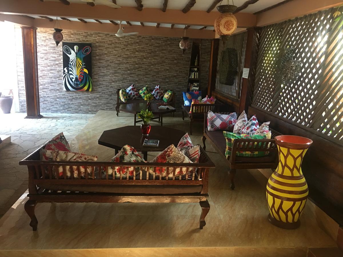 Arabian Nights Hotel パジェ エクステリア 写真